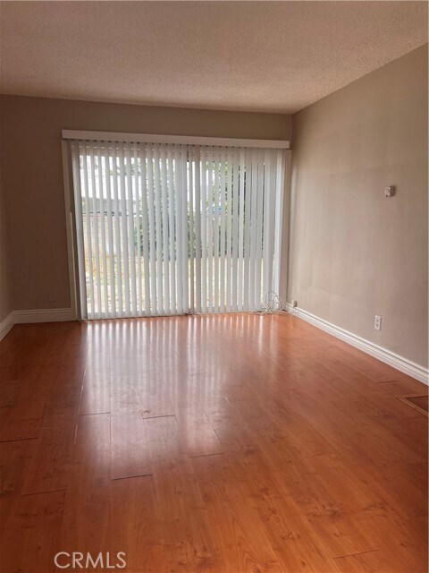Building Photo - 6607 Aura Ave