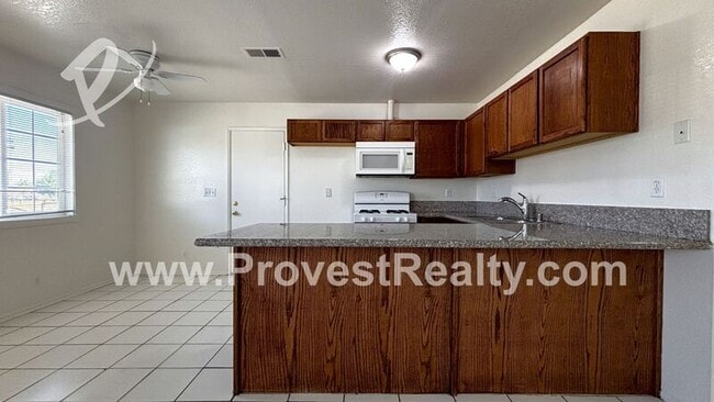 Building Photo - 12769 Kiowa Rd