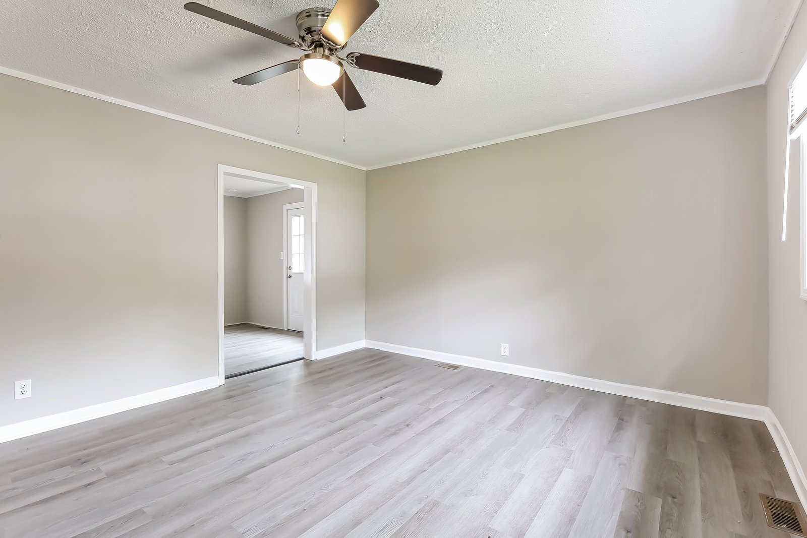 Building Photo - 36 Shady Ln