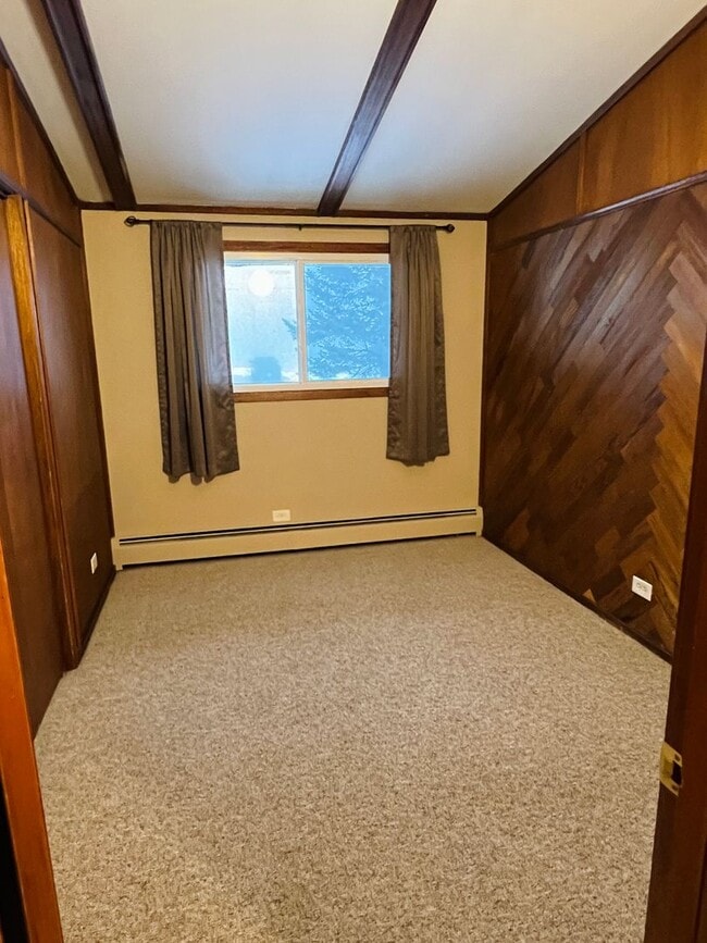 Building Photo - Single Family Home in Rib Mountain!