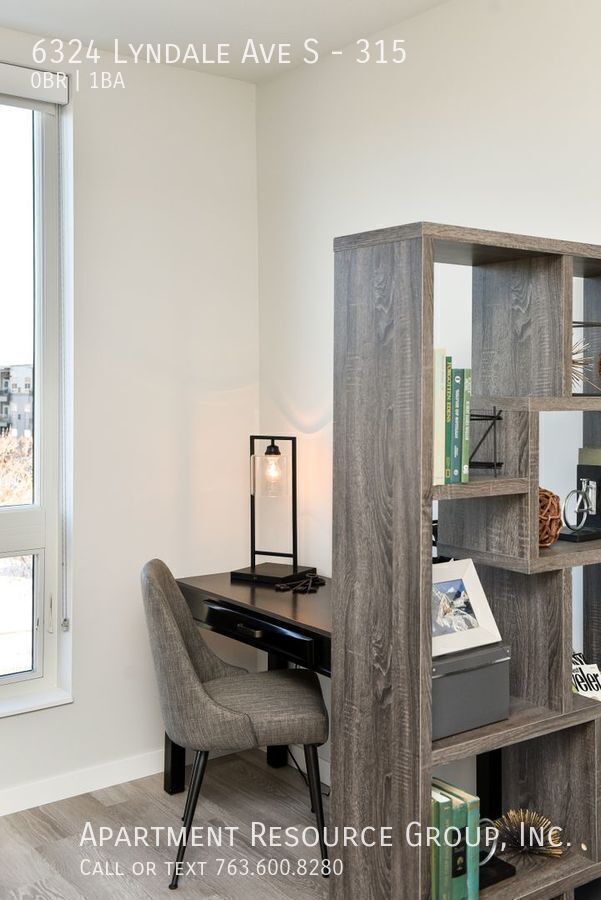 Building Photo - 6324 Lyndale Ave S