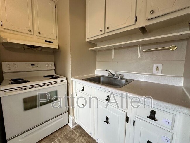 Building Photo - 89 Vermont Ave