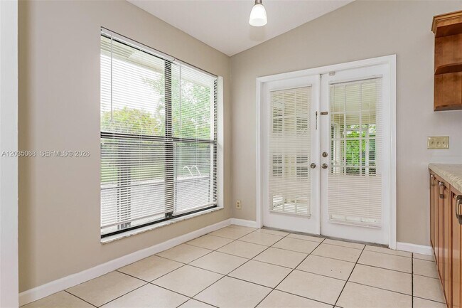 Building Photo - 12351 Gingerwood Ln