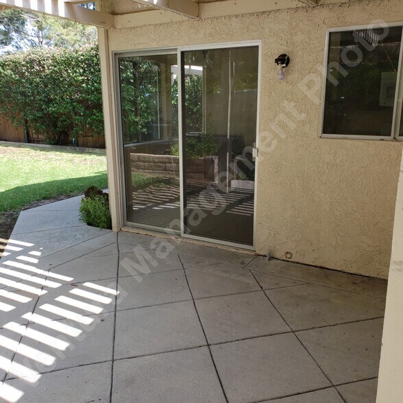 Building Photo - 6802 Chapman Pl