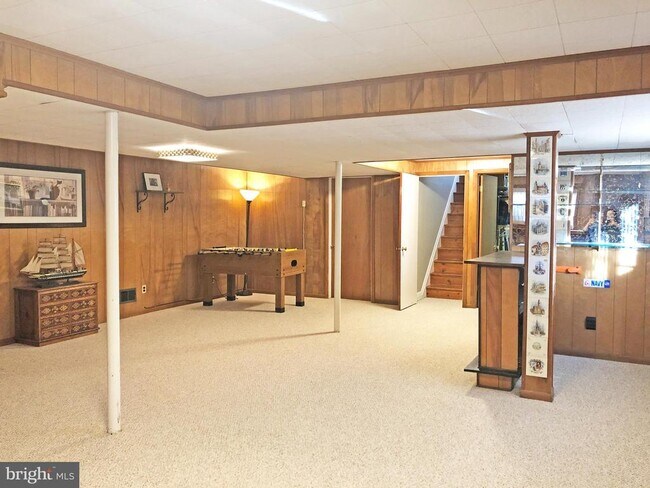 Building Photo - 8331 Wesleyan St