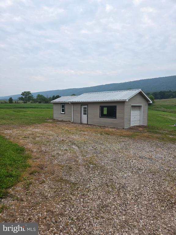 Building Photo - 478 Reisinger Rd