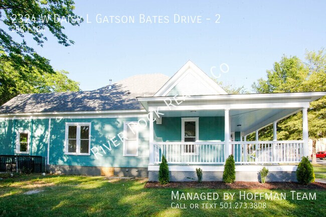 Building Photo - 2324 W Daisy L Gatson Bates Dr