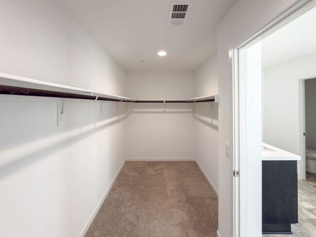 Building Photo - Newer Construction, Exquisite 4 Bedroom + ...