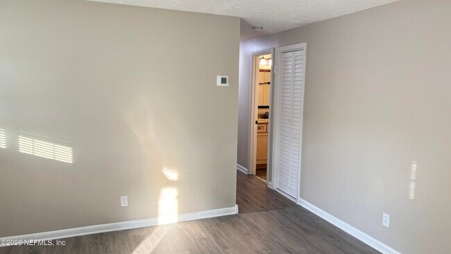 Building Photo - 8036 Delaroche Dr