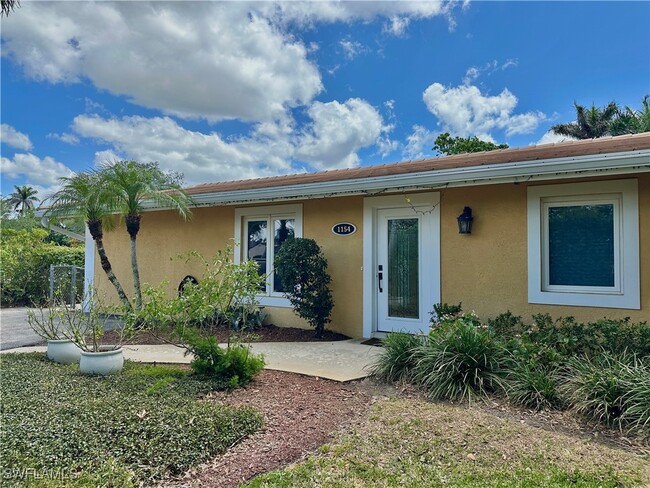 Building Photo - 1154 Cooper Dr