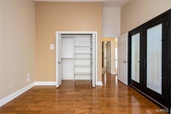 Building Photo - 250 S Brentwood Blvd