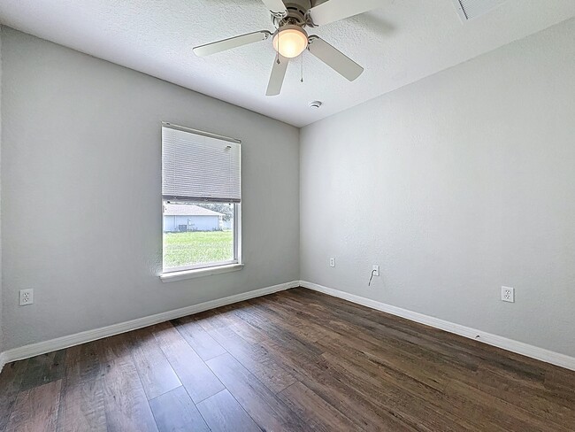 Building Photo - 424 Danube Dr