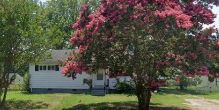 Primary Photo - 2222 Warren St