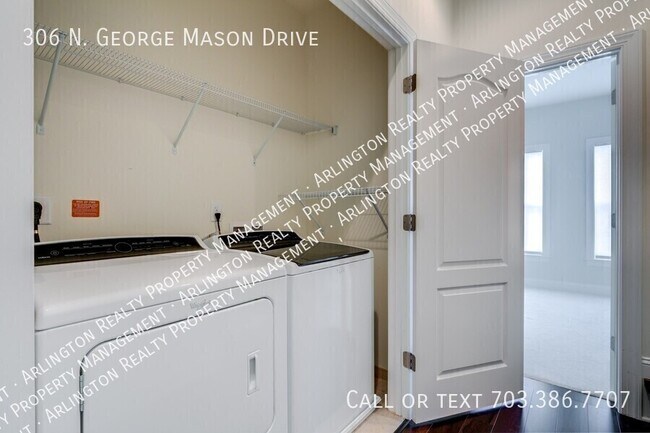 Building Photo - 306 N George Mason Dr