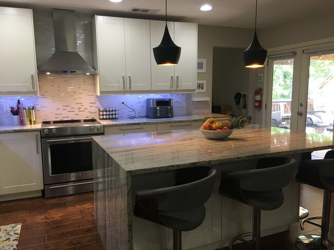 Kitchen - 809 Braselton Hwy