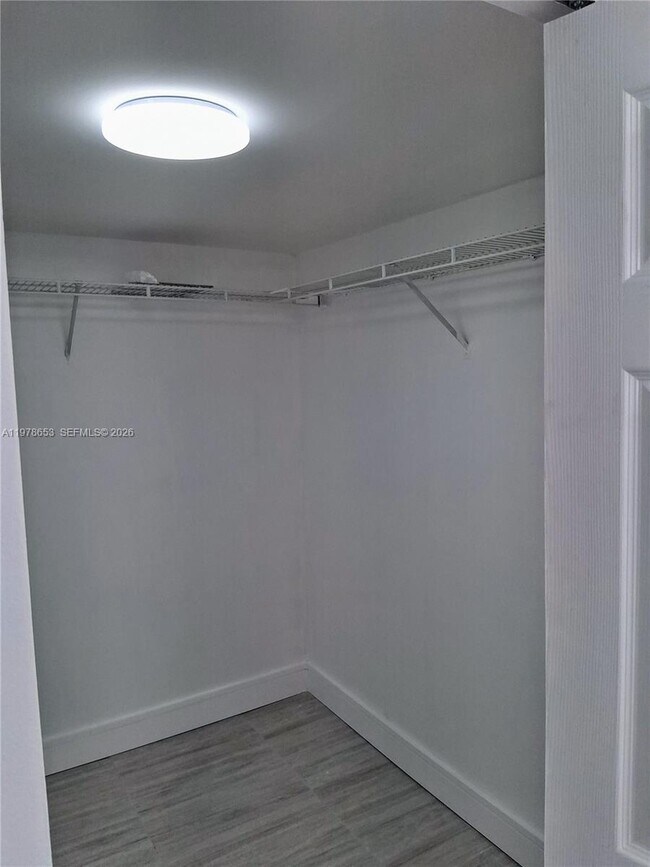 Building Photo - 1205 Congressional Way