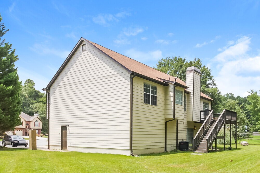 Building Photo - 2869 Overlake Run