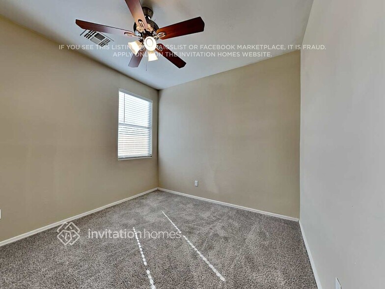 Building Photo - 3716 W Darrow St