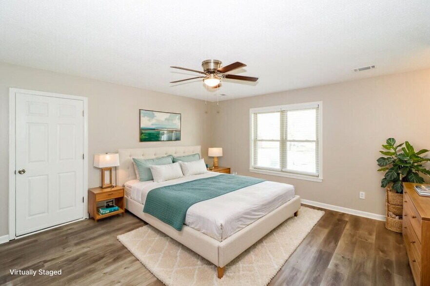 Building Photo - 1040 Trappers Cove