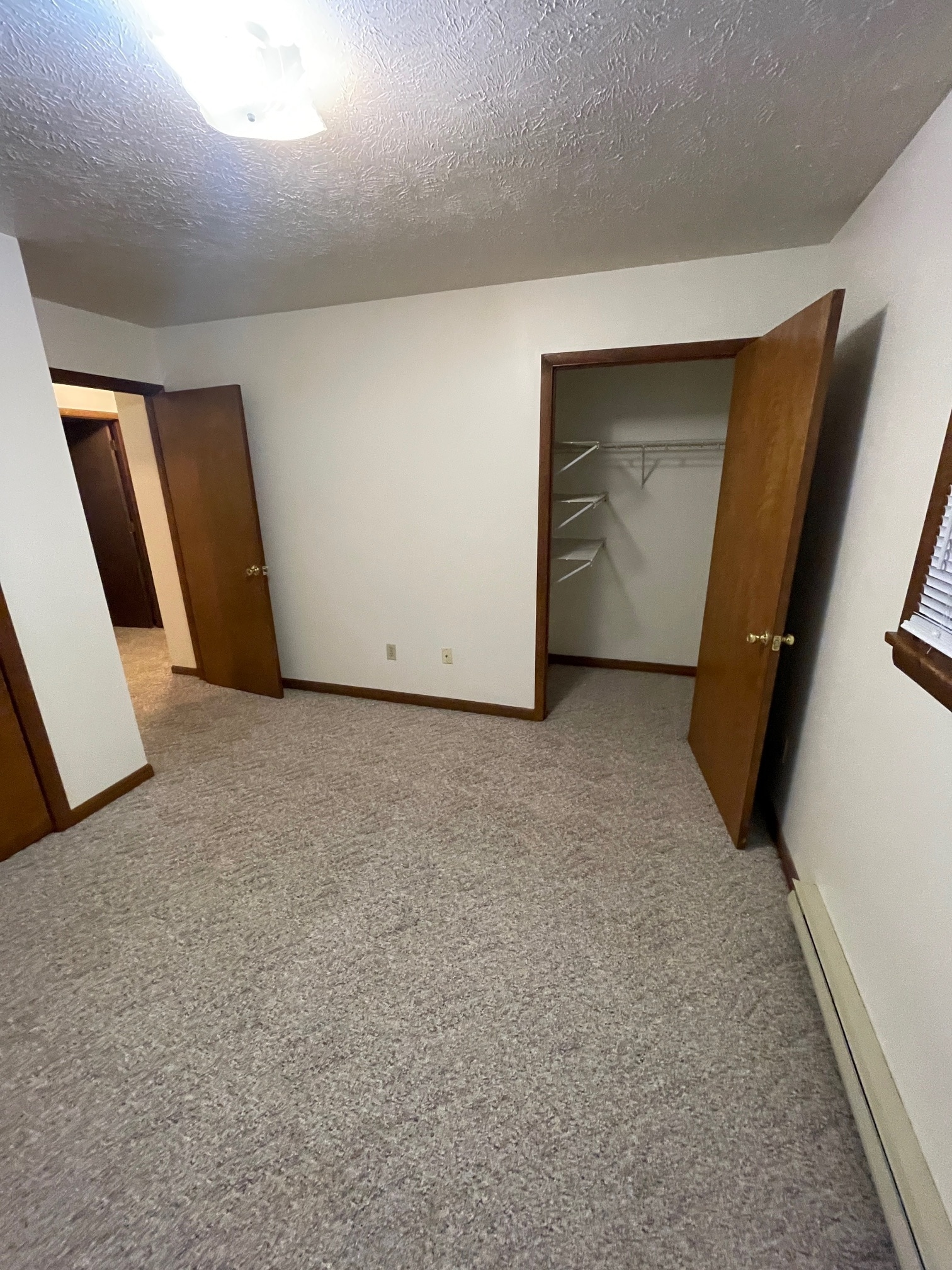 Building Photo - 333 Centreville Pike