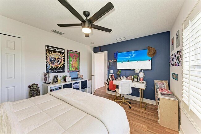 Building Photo - 22505 Night Heron Way