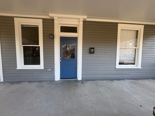 Building Photo - 169 Lamar St