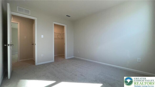 Building Photo - 2719 Barnes Ct