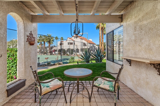Building Photo - 73322 Shadow Mountain Dr