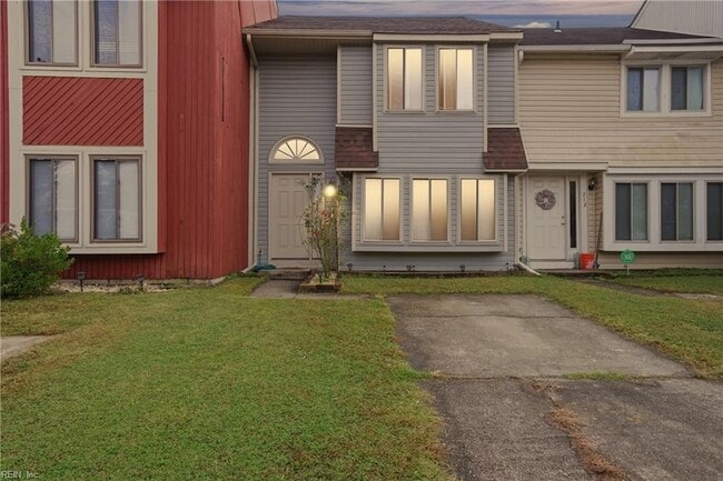 Primary Photo - 710 Waters Dr