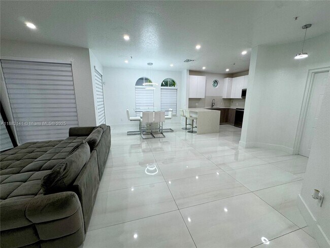 Building Photo - 4351 SW 160th Ave