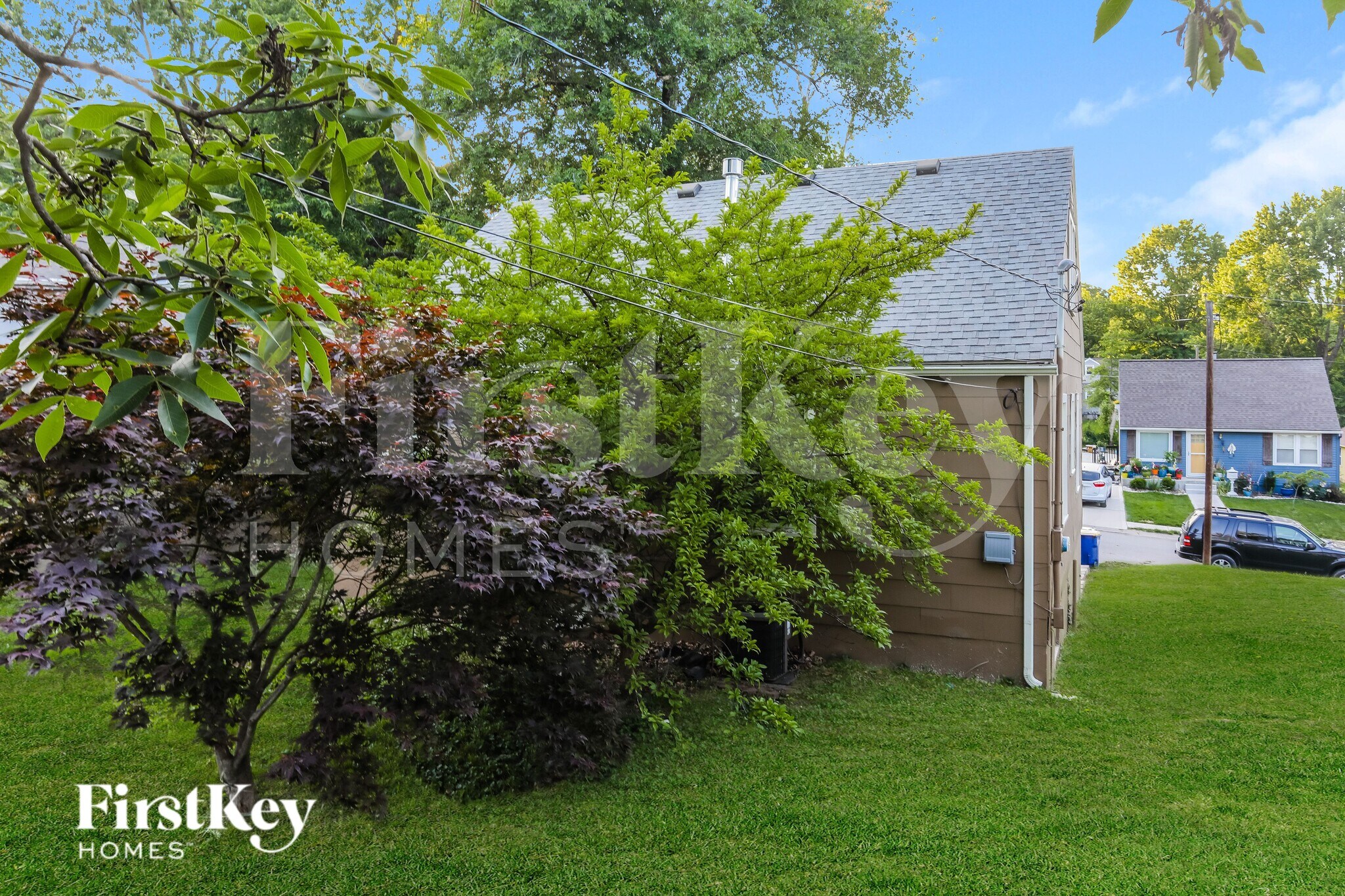 Building Photo - 641 Dixie St