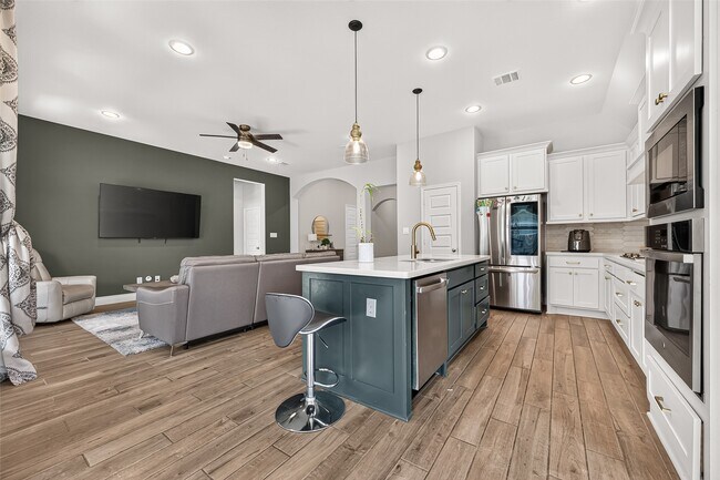 Building Photo - 29119 Sage Meadow Trail