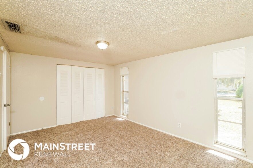 Building Photo - 6503 Ridge Crest Dr