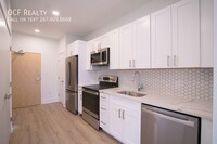 Building Photo - Modern Fishtown Studio Apartment