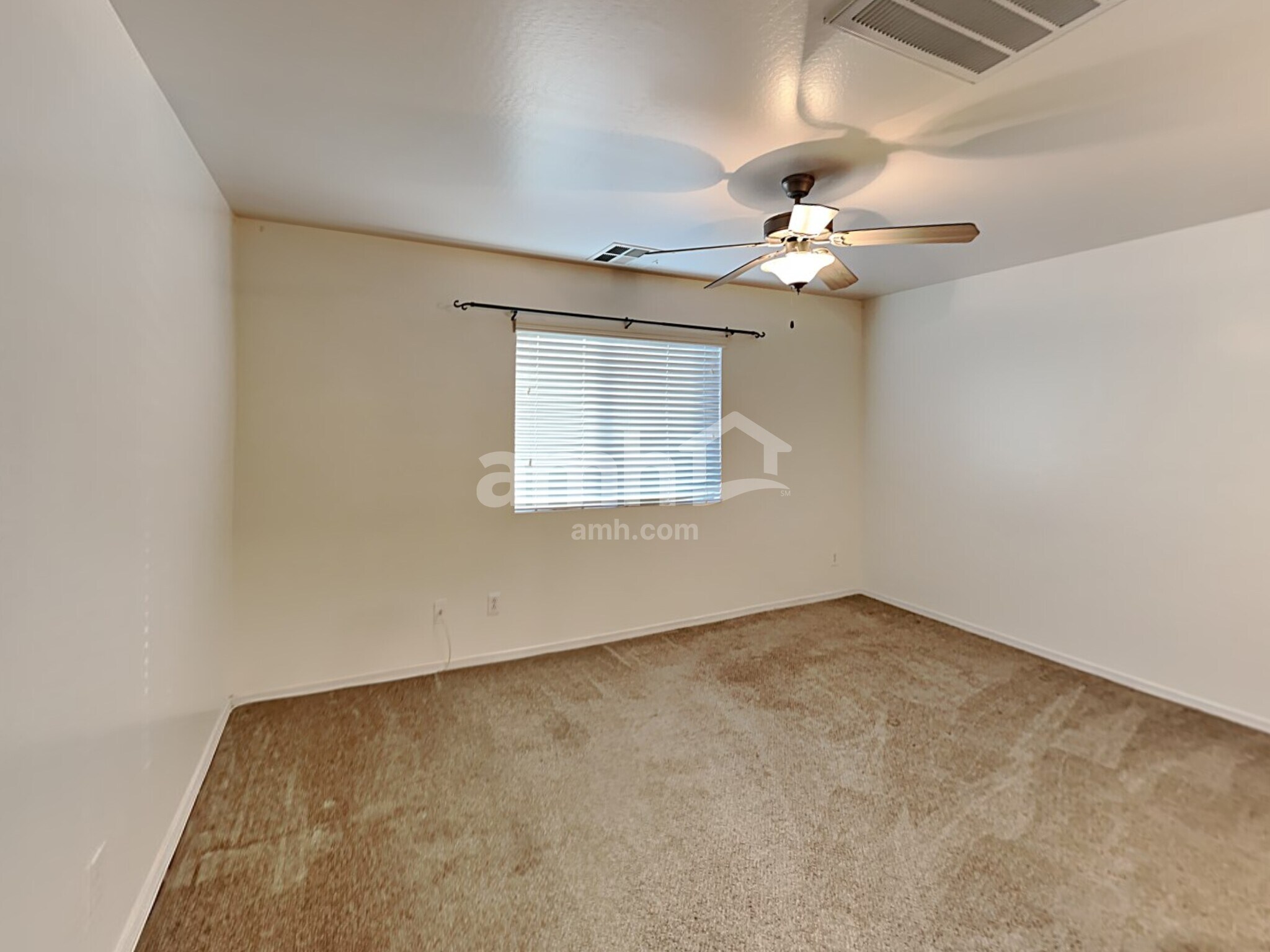 Building Photo - 1735 W Appaloosa Way