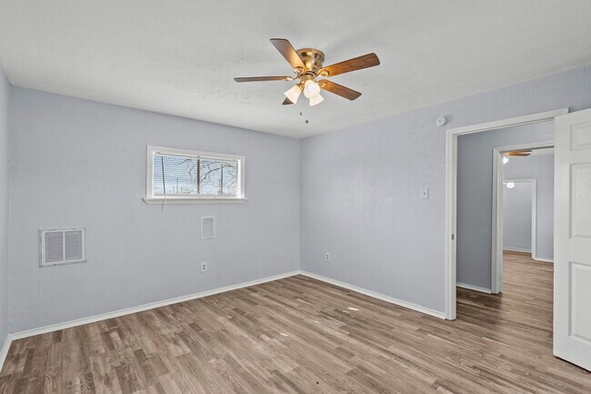 Building Photo - 228 Orange St