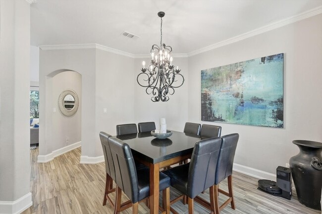 Building Photo - 7889 Steeplechase Cir