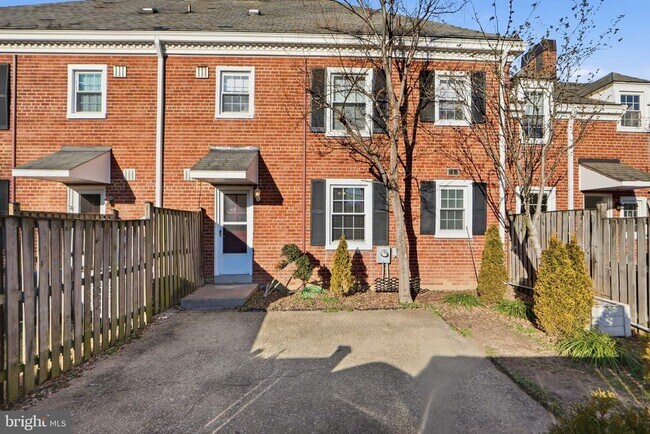 Building Photo - 4431 36th St S