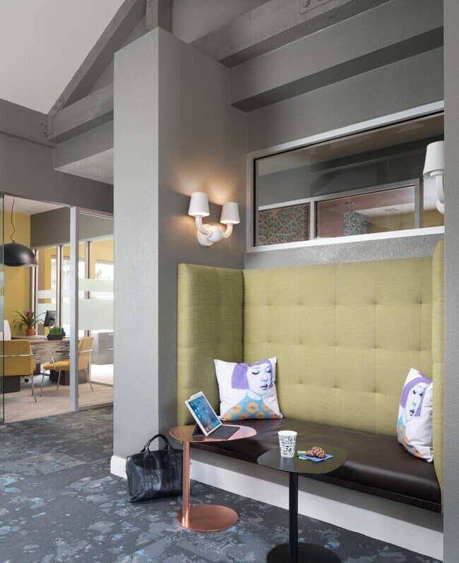 Building Photo - Lakeline Parmer Lane| 6 Weeks Free | Poste...