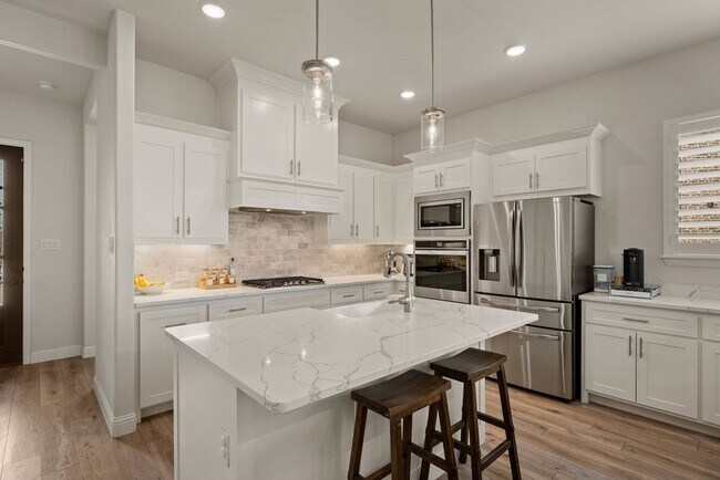 Building Photo - 14205 Spitfire Trail
