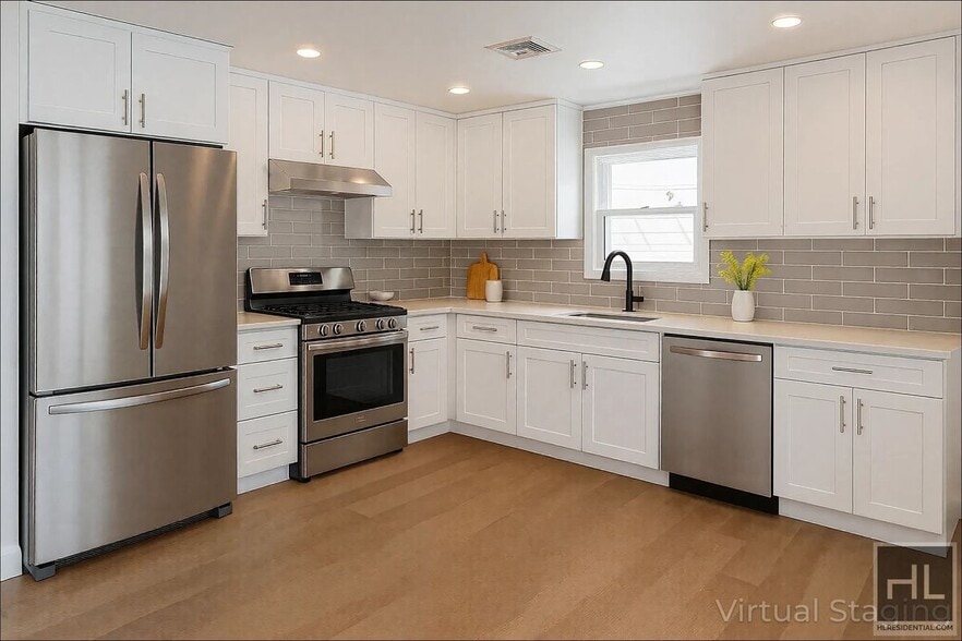 Building Photo - LAMPORT BOULEVARD