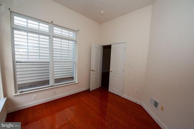 Building Photo - 13204 Rabbit Chase Rd