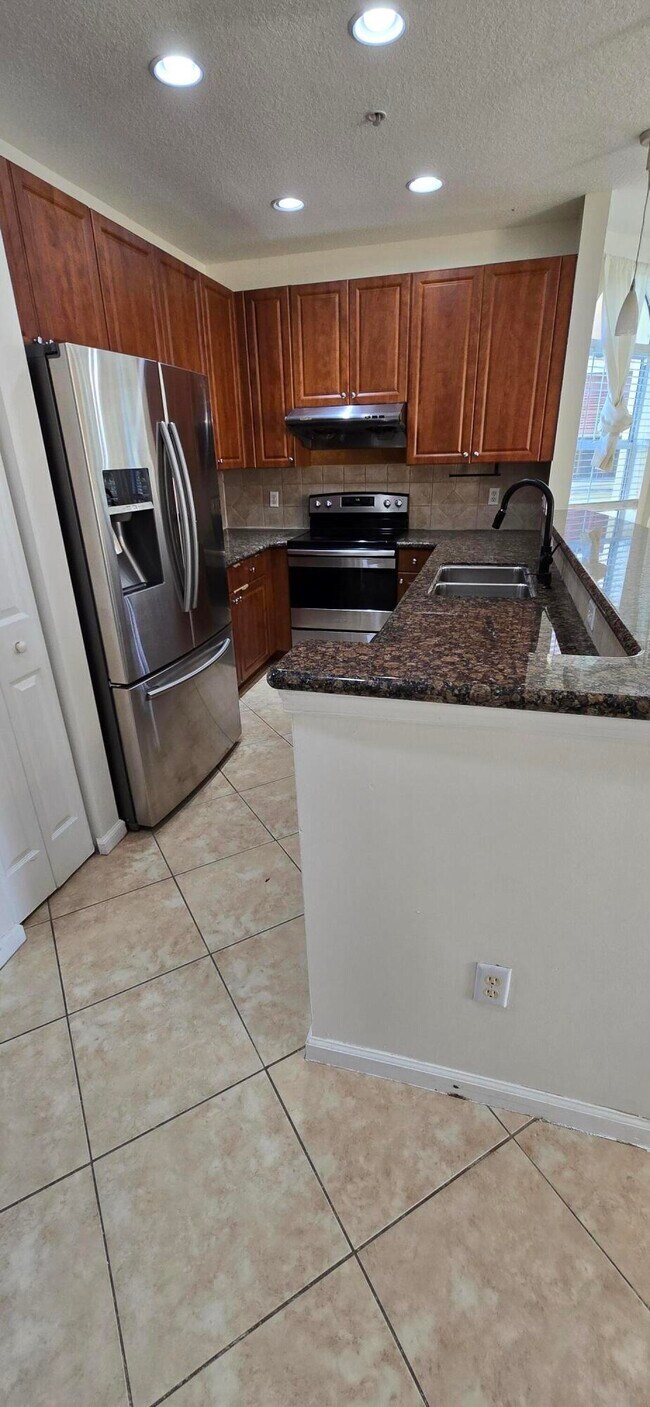 Building Photo - 3919 Passion Flower Rd