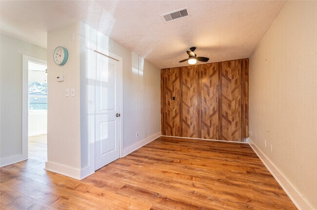 Building Photo - 13109 FM1764