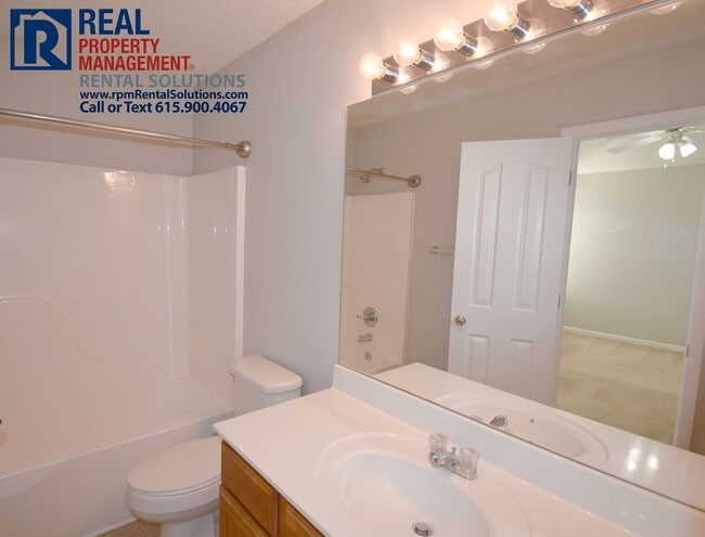 Building Photo - Adorable 2BR/2.5BA townhome in Murfreesboro, close to I-24!