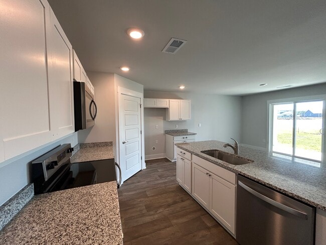 Building Photo - 1237 Pampas Grass Dr