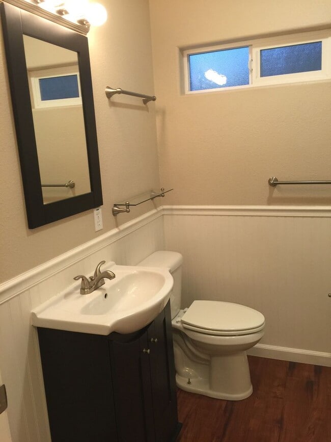 Building Photo - Completely Renovated in 2012; adorable energy-efficient Country home w/ Guest House on 1 mostly l...