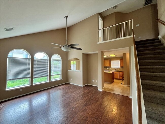 Building Photo - 11313 Dodge Cattle Dr