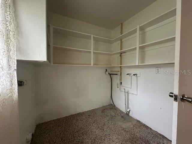 Building Photo - 2030 Healy Dr