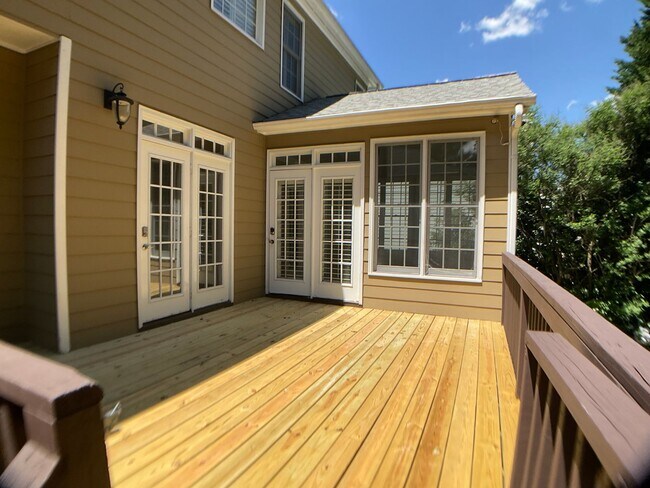 Building Photo - Absolutely Stunning Rare Rental in Hope Va...